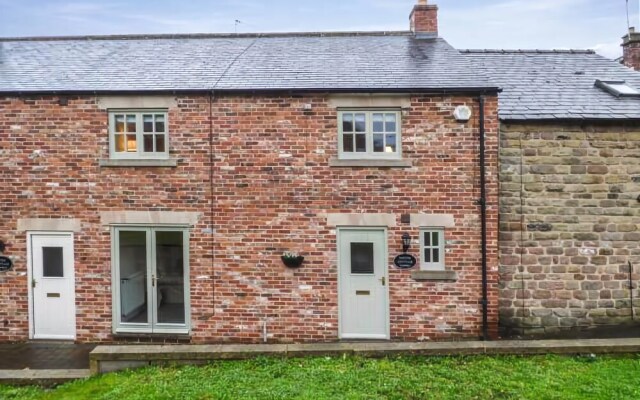 Smithy Cottage on the Mill Pond