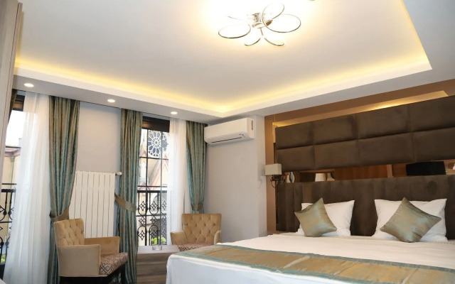 Grand Kavi Hotel