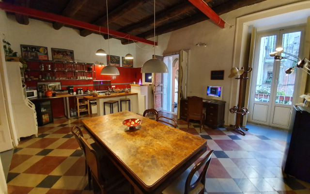 Spanish Palace Rooms, Apartment & Terrace