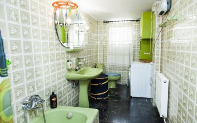 Flat 2 Bedrooms 1 Bathroom - Marousi