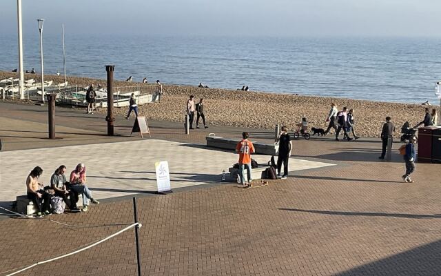 Brighton Beach Stylish 1 Bed Apartment
