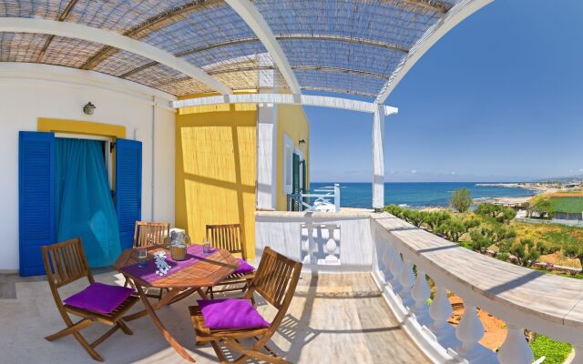 Pyrgos Beach Hotel Apartments