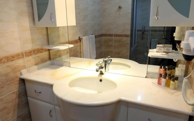 Eser Diamond Hotel & Convention Center İstanbul