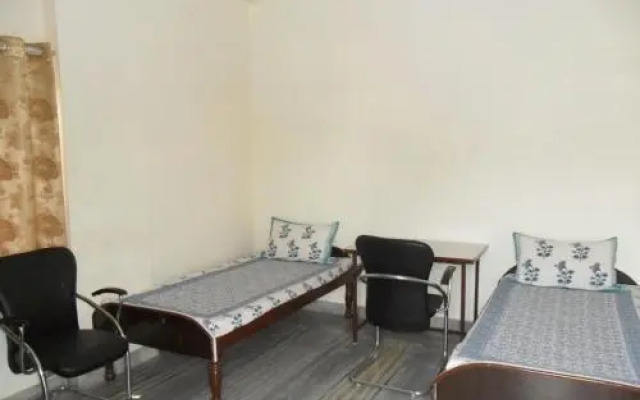 Raghav's Royal Residency