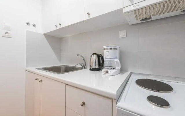 Apartment at Megaro Mousikis metro station 1bed 2 pers