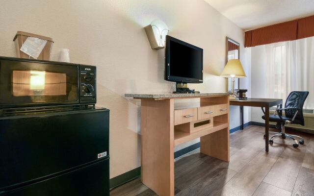 SureStay Plus Hotel by Best Western Tarboro