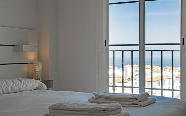 Small Oasis 2366 Sea View