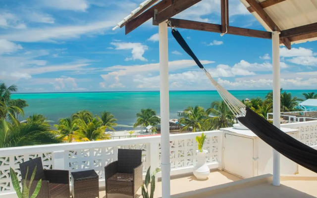 Kokomo Beach Suites