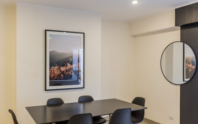 Cosmopolitan Duplex in Barranco