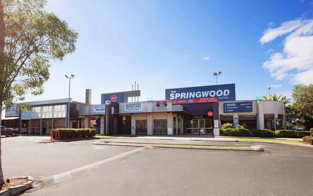 Nightcap at Springwood Hotel