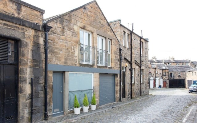 The Edinburgh Mews at Randolph Lane