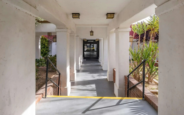 Quality Inn On Historic Route 66