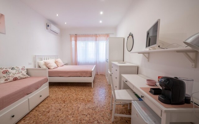 Casa Rosa Beige e Blu