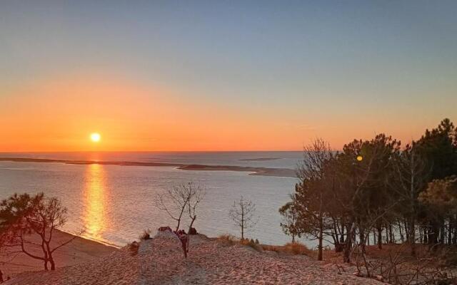 Studio Independant Mios Bourg