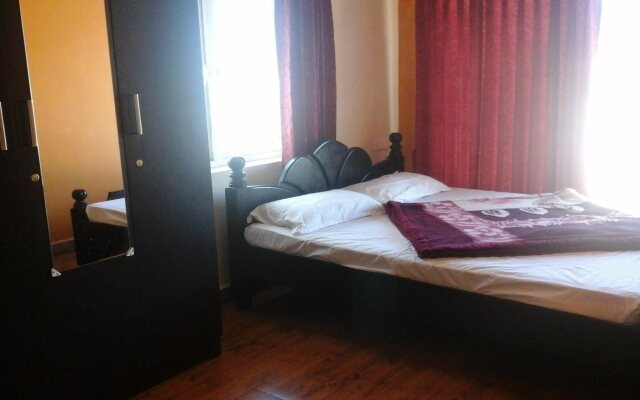 Hotel Heaven Holiday