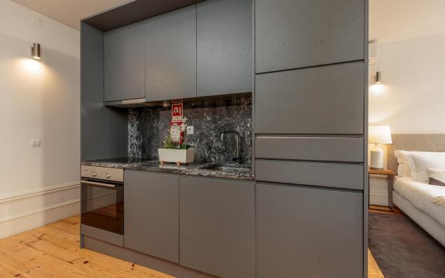 Youropo - Stories 1F