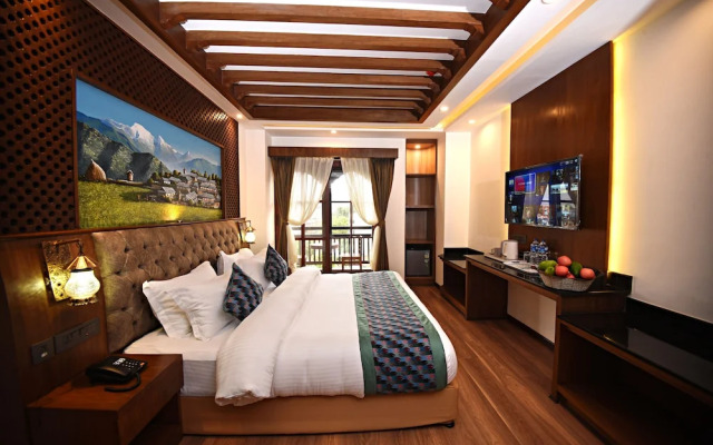 Everest Boutique Hotel