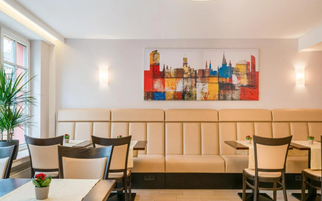 Astoria Hotel
