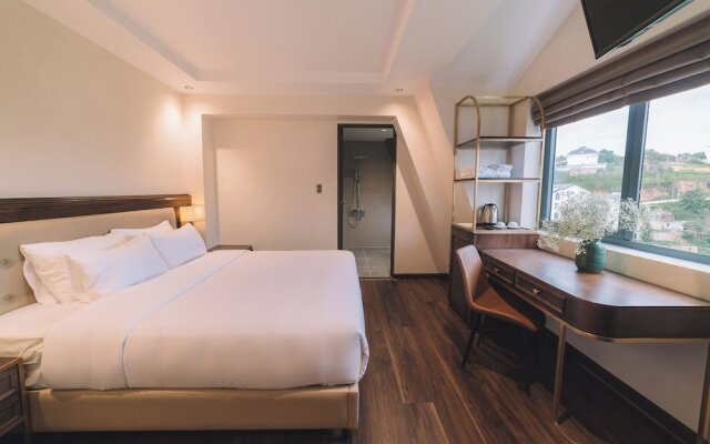 Sunset Hill Hotel
