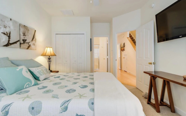 Smithfield Court 2 #102