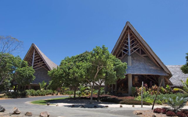 Sheraton New Caledonia Deva Spa & Golf Resort