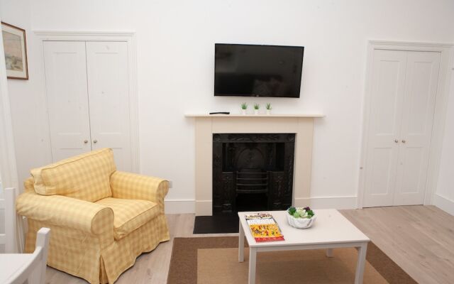 1 Bedroom Luxury Flat in Central Bath