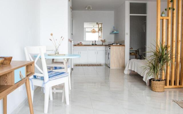 Pissouri bay studio