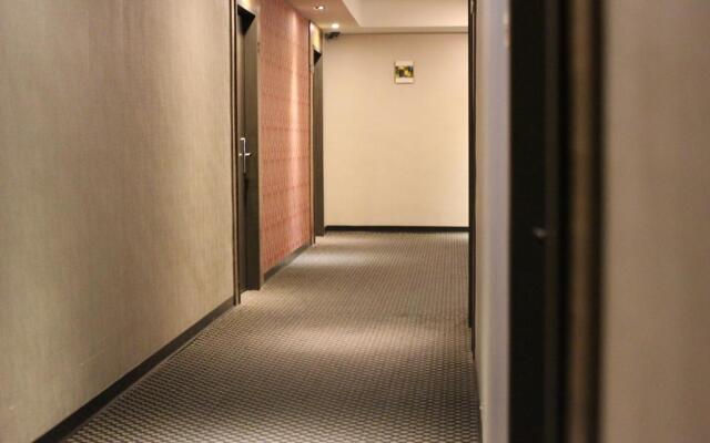 Home Full Hotel