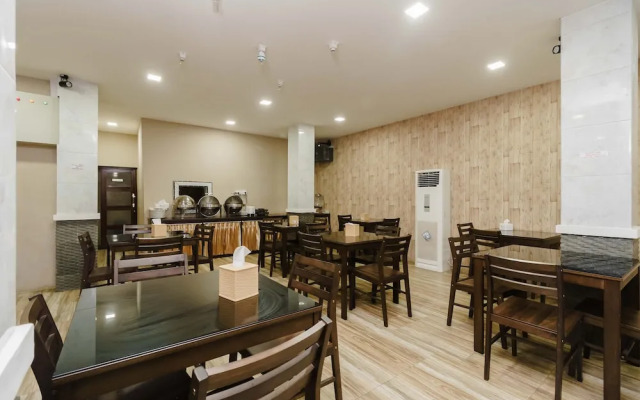 RedDoorz @ Hotel Novanda