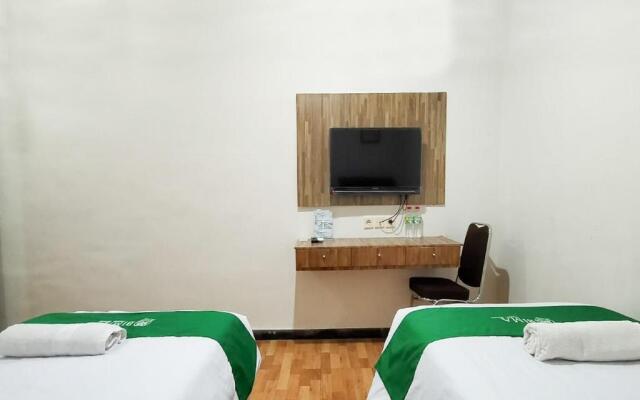 OYO 3482 Bima Guest House