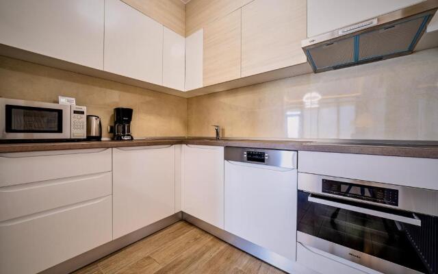 Penthouse Chic by Landev