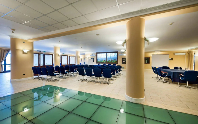 Dioscuri Bay Palace Hotel