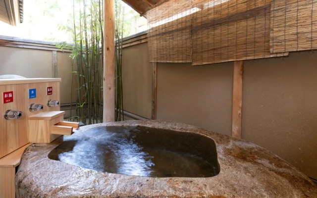 Kawakamiya Kasuitei