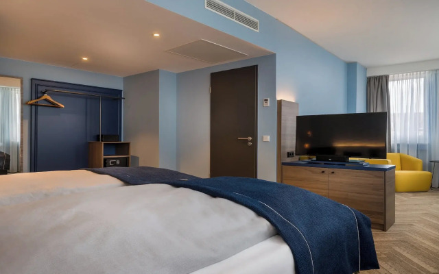 Holiday Inn - the niu, Welly Kiel by IHG