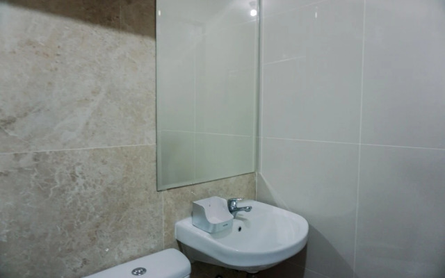 Cozy Stay Studio At Transpark Bintaro Apartment