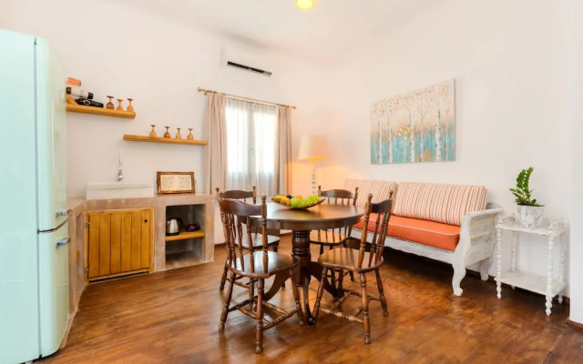 Pasithea Luxury Suites