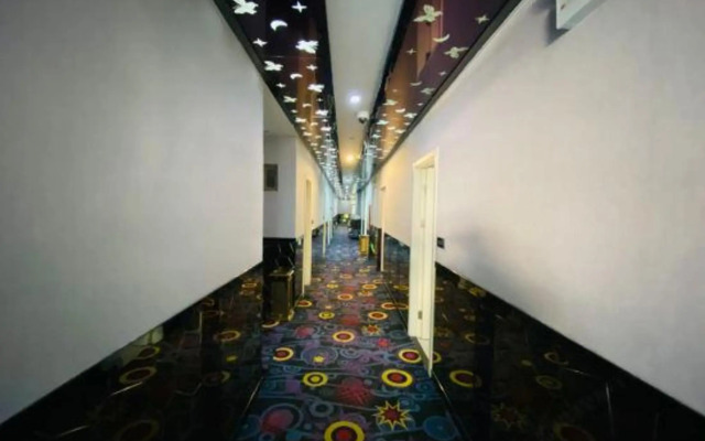 Shenli Hostel