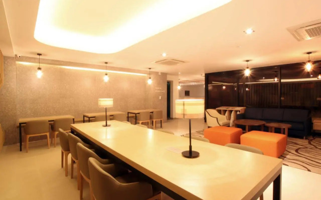 Hotel Foret Premier Haeundae