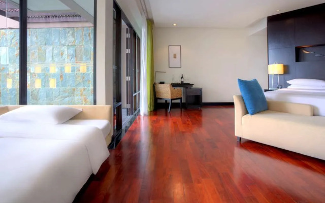 Kamala Bay Terrace Resort