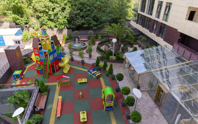 LetoApart (ЛетоАпарт) на улице Депутатская