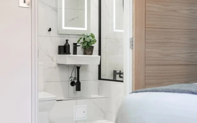 Luxury Apartment in Central London