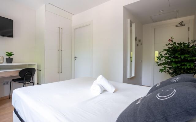 limehome Barcelona Carrer de Fontcoberta