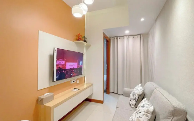 Compact Chic 2Br At Vida View Makassar Apartment