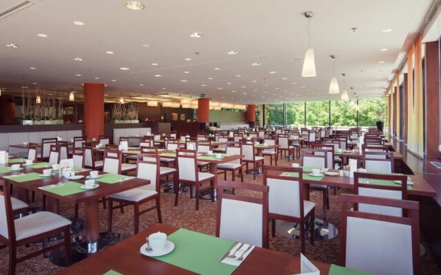 Crowne Plaza Bratislava by IHG