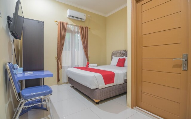 Diah Guesthouse by RedDoorz