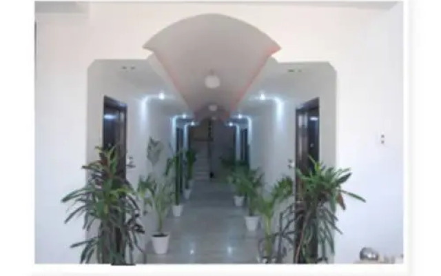 Hotel Siddhi Vinayak by Vista Rooms