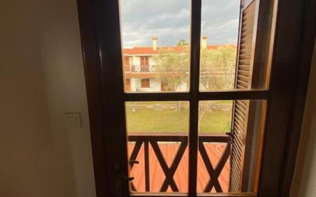 Private Beach Front Maisonette 3 Bedroom Mikiverna