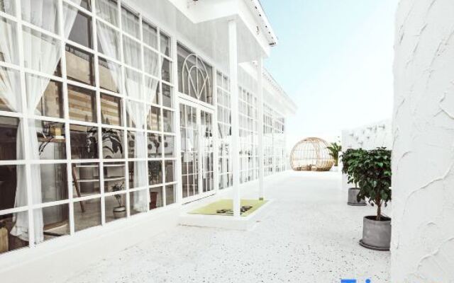 The Koi Fish Designer Homestay