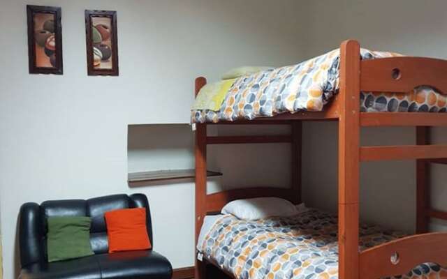 The Embassy - Backpackers