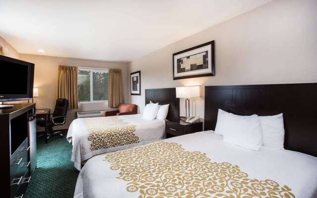 Days Inn by Wyndham Seattle Aurora